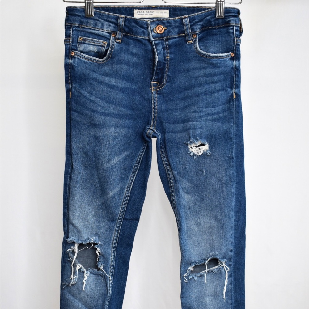Distressed Jeans
